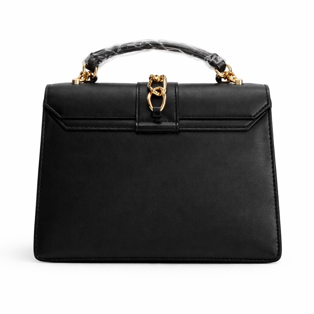 NWT Badgly Mishka plain crossbody or tote.  Strap unsnaps. One pocket inside. - Picture 3 of 8